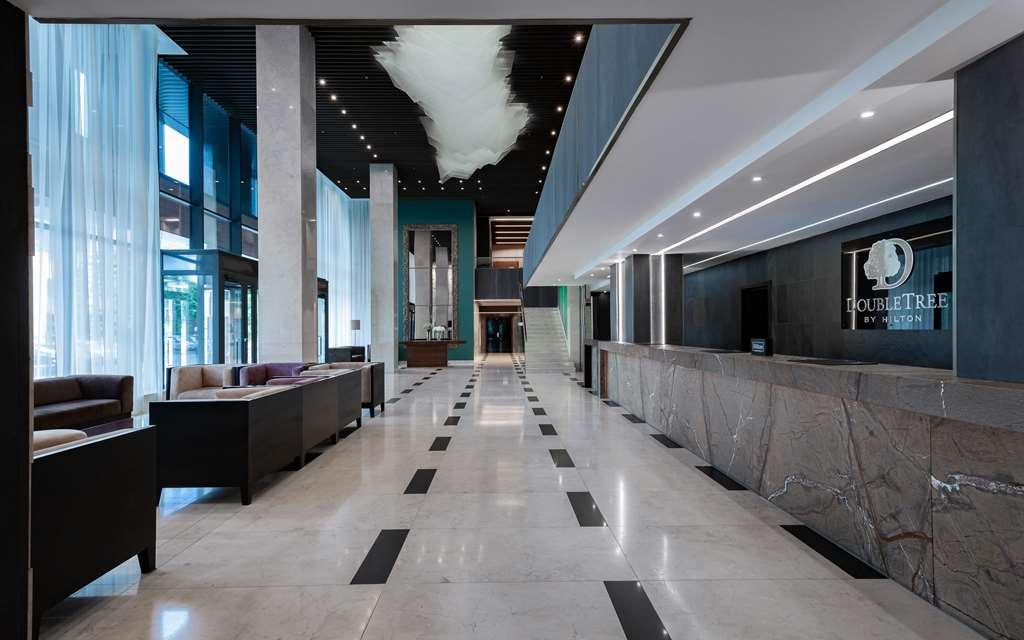 Hotel Doubletree By Hilton Nowosibirsk Interior foto